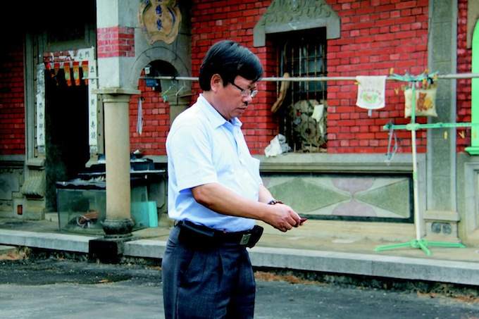 康飛西顧問實地在洪家古厝堪輿